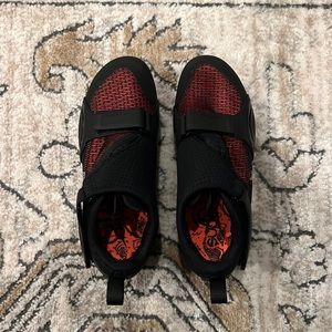 GENTLY WORN Women’s Nike Superrep Cycle Training Shoes with Delta Clips